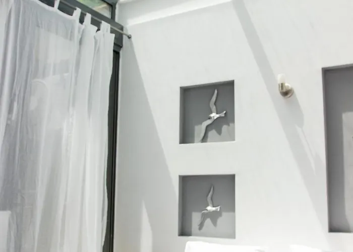 Serenity In Sani Сани-Бич